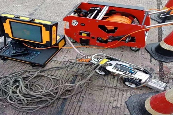 泊头CCTV管道检测机器人